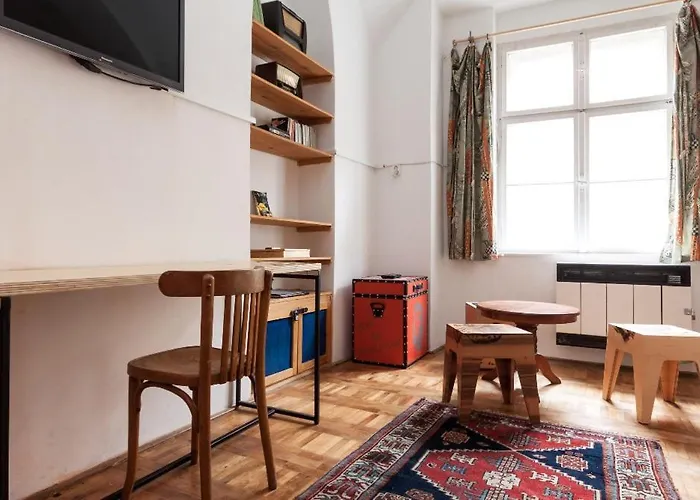 Charming In The Center