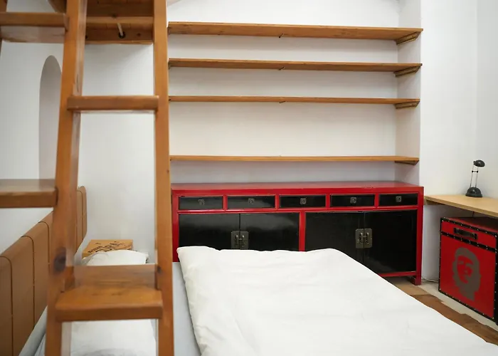 아파트 Charming In The Center