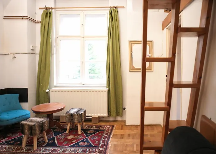 아파트 Charming In The Center *